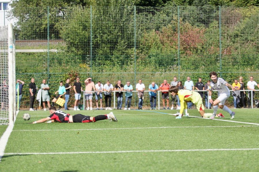 LOTTO Hessenliga: Remis im Spitzenspiel!