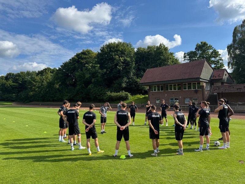 LOTTO Hessenliga: Trainingslager in der Sportschule Reken