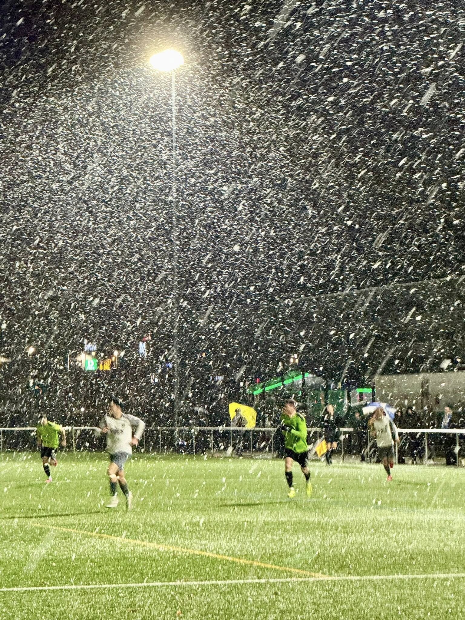 LOTTO Hessenliga: Kein Sieger im Nachholspiel!