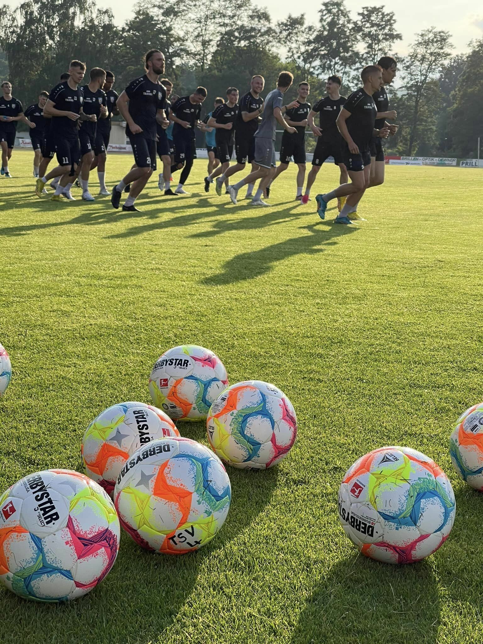 LOTTO Hessenliga: Trainingsauftakt am Herrenwald